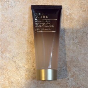 Estee Lauder Night Cleansing Gelée in Black and Gold
